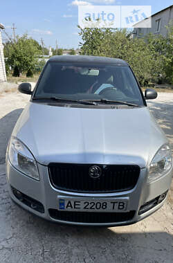 Хетчбек Skoda Fabia 2007 в Дніпрі