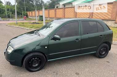 Хэтчбек Skoda Fabia 2003 в Черновцах