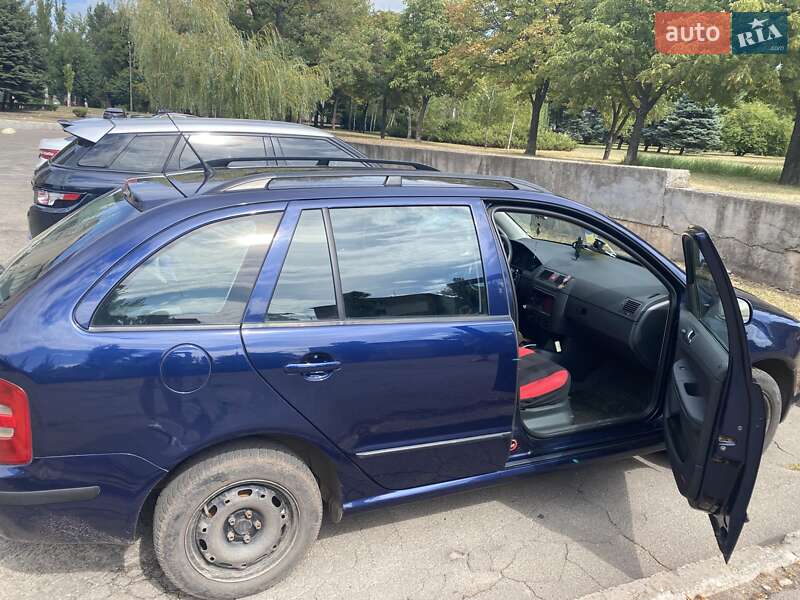 Универсал Skoda Fabia 2004 в 