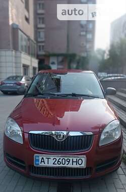 Хэтчбек Skoda Fabia 2008 в Киеве