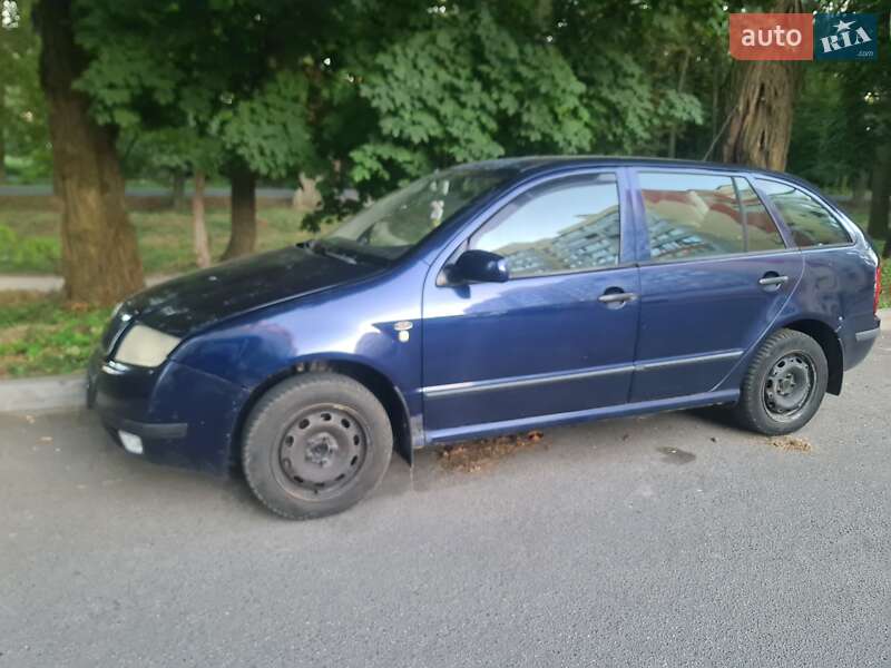 Універсал Skoda Fabia 2002 в Вінниці