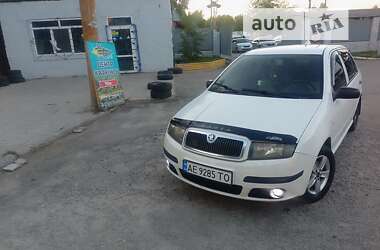 Хетчбек Skoda Fabia 2005 в Дніпрі