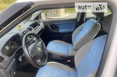 Хетчбек Skoda Fabia 2007 в Воловцю