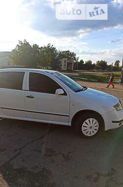 Хетчбек Skoda Fabia 2001 в Дніпрі