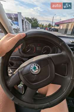 Хэтчбек Skoda Fabia 2009 в 