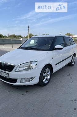 Универсал Skoda Fabia 2011 в Дунаевцах