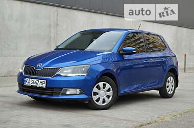 Хэтчбек Skoda Fabia 2018 в Киеве