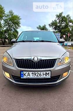 Хэтчбек Skoda Fabia 2010 в Киеве