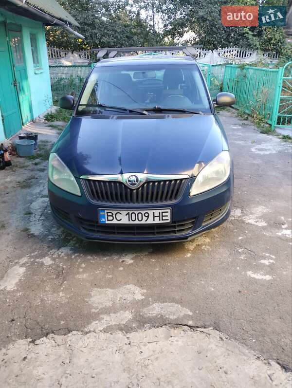 Хэтчбек Skoda Fabia 2014 в Ровно