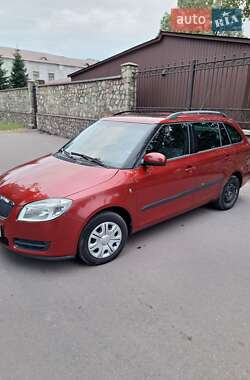 Универсал Skoda Fabia 2008 в Каменском