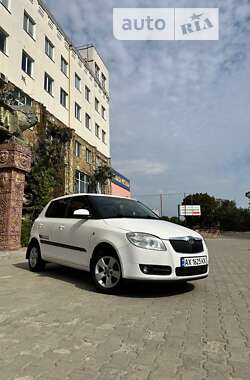 Хэтчбек Skoda Fabia 2008 в Новой Водолаге