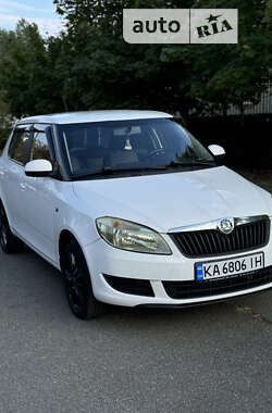 Хетчбек Skoda Fabia 2011 в Києві