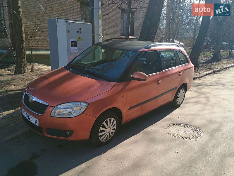 Универсал Skoda Fabia 2008 в Киеве