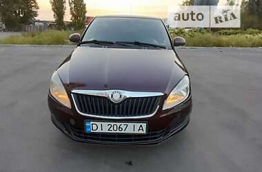 Хетчбек Skoda Fabia 2012 в Києві