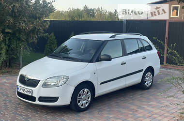 Универсал Skoda Fabia 2009 в Киеве