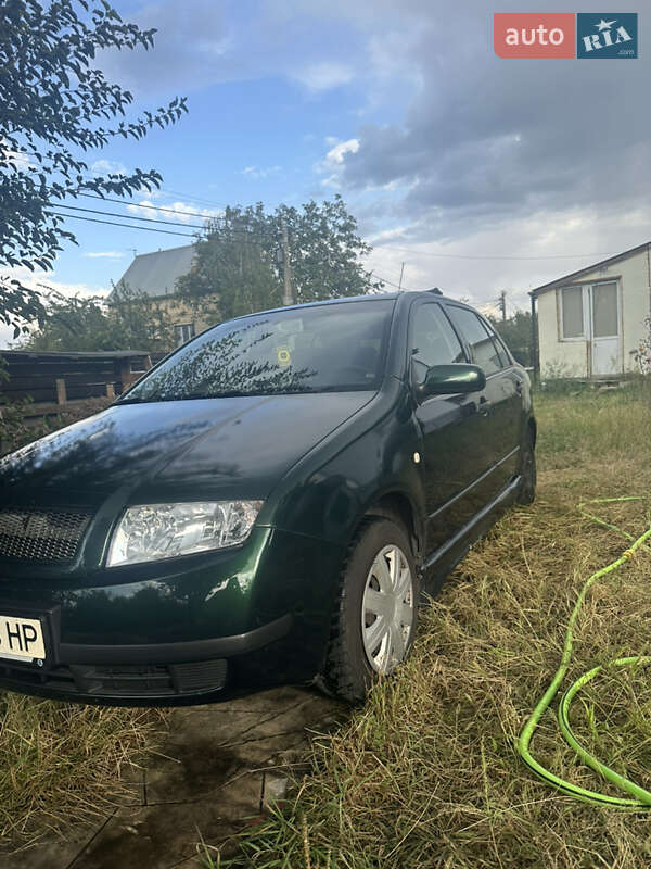 Хетчбек Skoda Fabia 2004 в Києві
