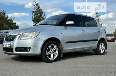 Хэтчбек Skoda Fabia 2008 в Запорожье