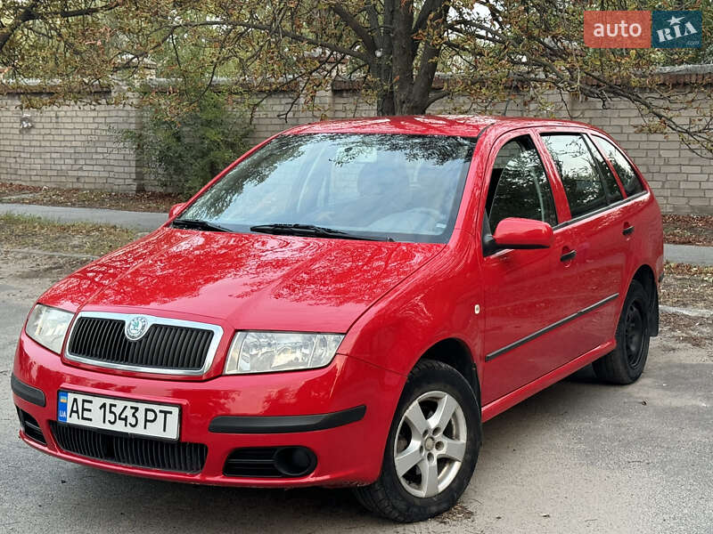 Універсал Skoda Fabia 2005 в Дніпрі