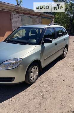 Универсал Skoda Fabia 2010 в Кривом Роге