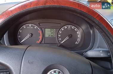Хэтчбек Skoda Fabia 2007 в 