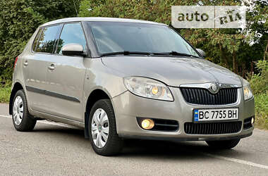 Хэтчбек Skoda Fabia 2008 в Львове