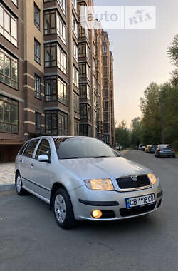 Универсал Skoda Fabia 2006 в Чернигове