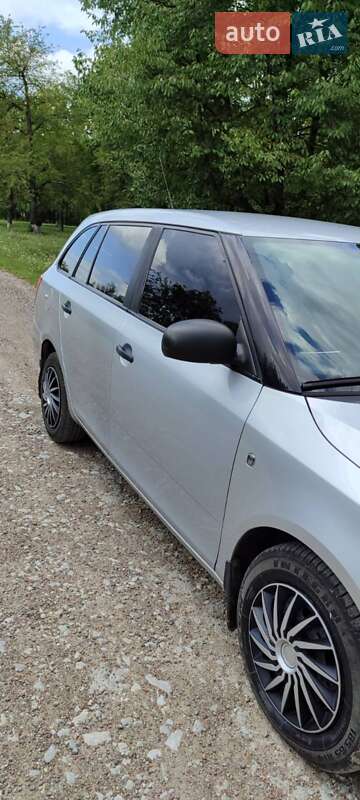 Универсал Skoda Fabia 2009 в Каменец-Подольском фото 11 Универсал Skoda Fabia 2009 в Каменец-Подольском
