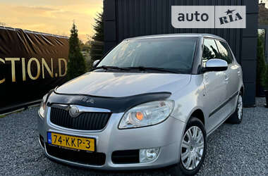 Хэтчбек Skoda Fabia 2010 в Дрогобыче