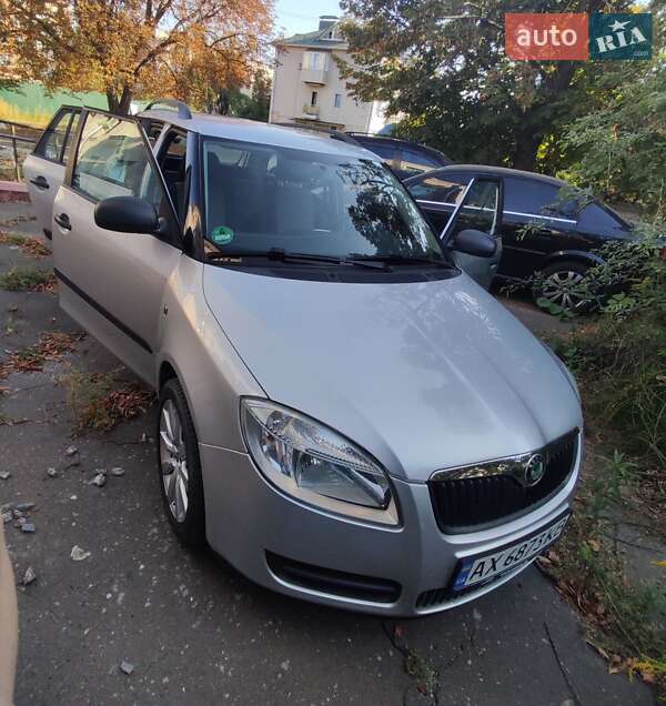 Універсал Skoda Fabia 2008 в Києві