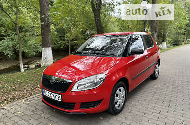 Хэтчбек Skoda Fabia 2010 в Сваляве