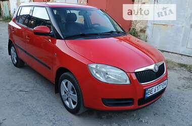 Хэтчбек Skoda Fabia 2009 в Сумах