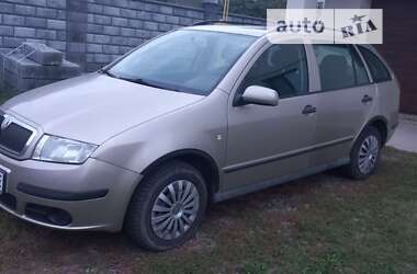 Универсал Skoda Fabia 2004 в Здолбунове