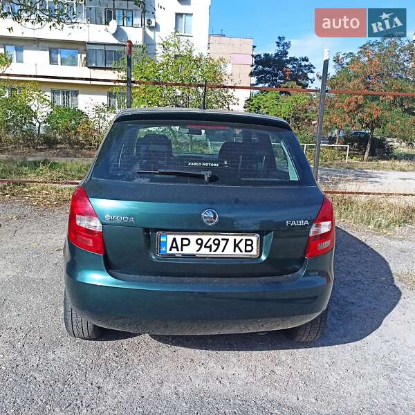 Хэтчбек Skoda Fabia 2013 в Запорожье