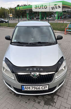 Универсал Skoda Fabia 2011 в Озерном