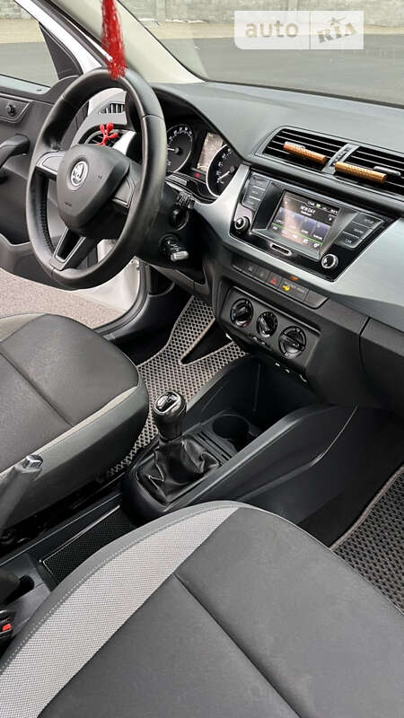 Универсал Skoda Fabia 2016 в Житомире