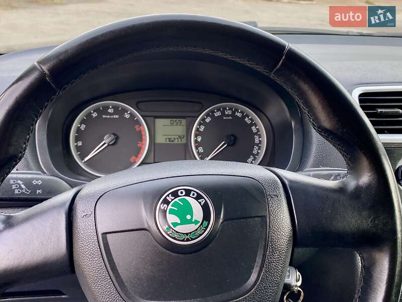 Універсал Skoda Fabia 2009 в Гнівані фото 16 Універсал Skoda Fabia 2009 в Гнівані
