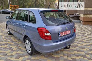 Универсал Skoda Fabia 2010 в Чернигове