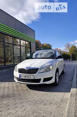 Універсал Skoda Fabia 2014 в Тернополі