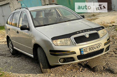 Універсал Skoda Fabia 2006 в Дніпрі