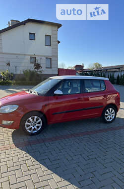 Хетчбек Skoda Fabia 2011 в Золочеві