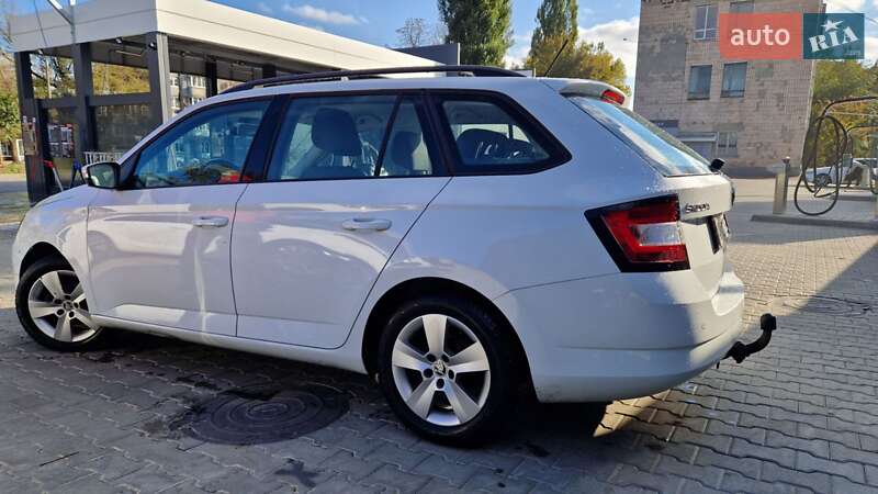 Универсал Skoda Fabia 2016 в Житомире