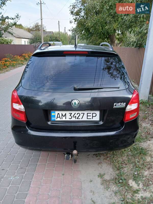 Універсал Skoda Fabia 2010 в Олевську фото 4 Універсал Skoda Fabia 2010 в Олевську