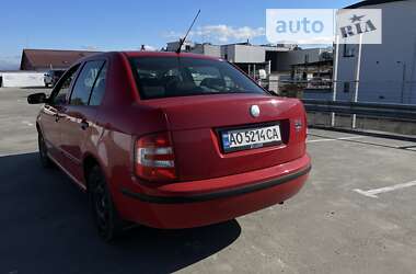 Седан Skoda Fabia 2007 в Мукачевому