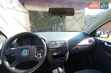 Хэтчбек Skoda Fabia 2004 в Львове