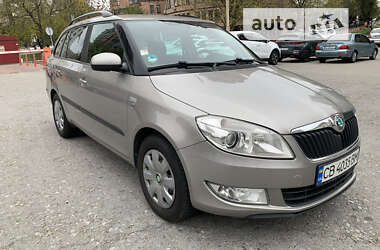 Универсал Skoda Fabia 2011 в Киеве