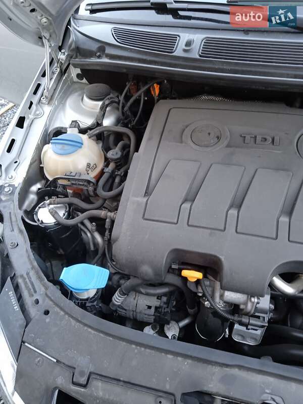 Хетчбек Skoda Fabia 2011 в Хмельницькому