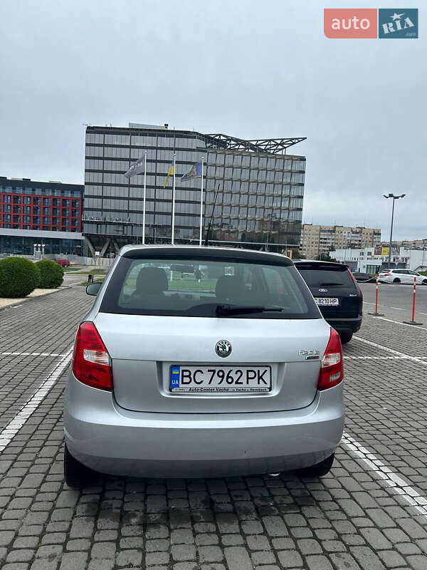 Хетчбек Skoda Fabia 2010 в Львові