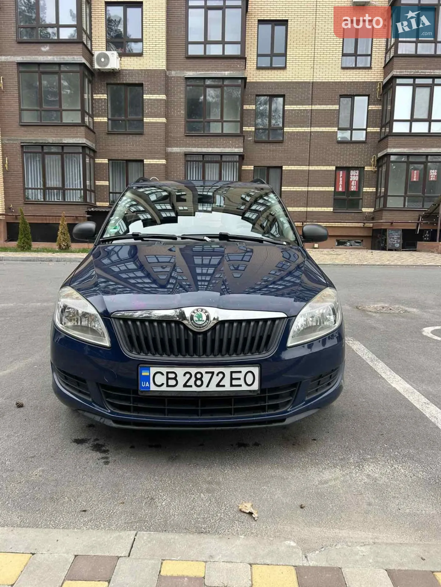 2011 Skoda Fabia - мініатюра 3