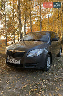Хэтчбек Skoda Fabia 2008 в 