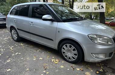 Універсал Skoda Fabia 2010 в Львові